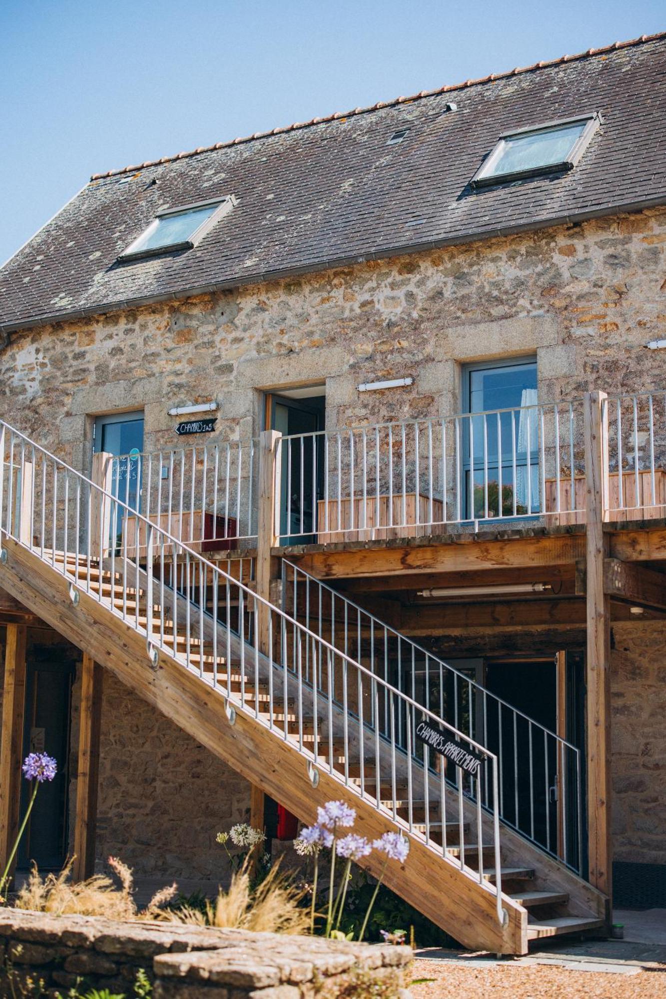 Bigouden Makers Hotel Pont-lʼAbbé Eksteriør billede